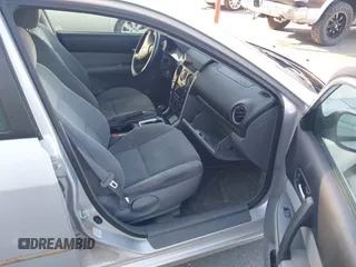 2008 Mazda 6 i Sport VE with VIN 1YVHP80C885M39480, listed as a IAAI auction lot 42078591 with 131,993 mi miles. Bid and sale history available at carsss.com. Image 5.