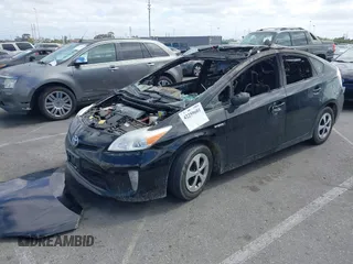 2013 Toyota Prius One z VIN JTDKN3DU4D5545216, wystawiony jako IAAI lot #42259601 z przebiegiem Nie podano mil oraz . Historia ofert i sprzedaży dostępna na DreamBid. Obrazek 2.