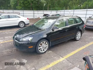 2013 Volkswagen Jetta TDI w/Sunroof & Nav with VIN 3VWPL7AJ7DM691954, listed as a IAAI auction lot 42395456 with 91,331 mi miles and . Bid and sale history available at DreamBid. Image 2.