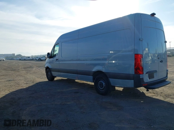 2024 Mercedes-Benz Sprinter Cargo with VIN W1Y4NCHY1RT165996, listed as a IAAI auction lot 41181444 with 5,696 mi miles. Bid and sale history available at carsss.com. Image 3.