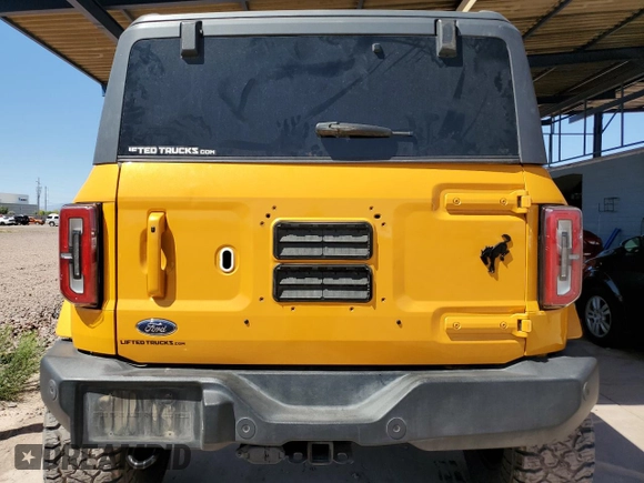2022 Ford Bronco with VIN 1FMEE5BP8NLB30916, listed as a Copart auction lot 54632415 with 33,316 mi miles and Salvage title. Bid and sale history available at DreamBid. Image 6.