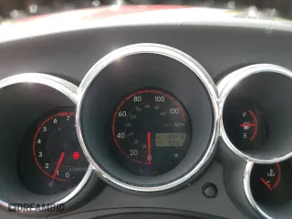 2004 Toyota Matrix Std with VIN 2T1LR32E04C205536, listed as a Copart auction lot 68483894 with 166,658 mi miles and Salvage Title. Bid and sale history available at carsss.com. Image 9.