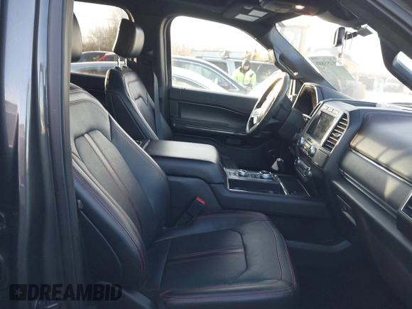2019 Ford Expedition Limited with VIN 1FMJU2ATXKEA52492, listed as a IAAI auction lot 41455846 with 100,855 mi miles. Bid and sale history available at carsss.com. Image 5.