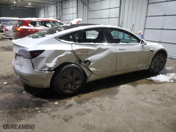 2019 Tesla Model 3 Mid Range with VIN 5YJ3E1EA5KF484449, listed as a Copart auction lot 45205375 with 80,680 mi miles and Salvage Title. Bid and sale history available at carsss.com. Image 3.