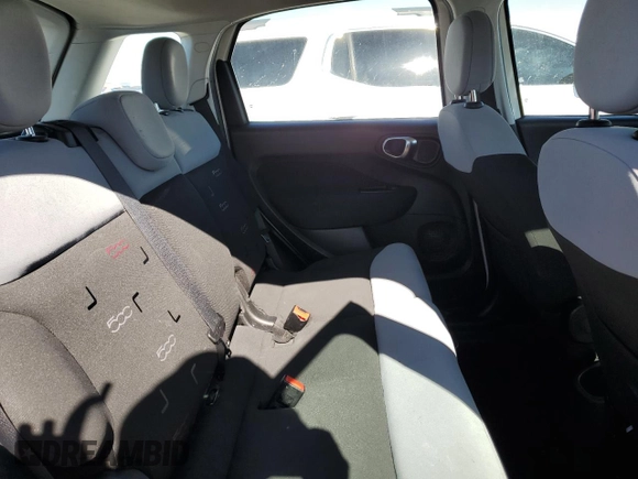 2014 FIAT 500L Pop with VIN ZFBCFAAH1EZ015571, listed as a Copart auction lot 46951065 with Not Provided miles and Salvage Title. Bid and sale history available at DreamBid. Image 11.