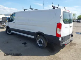 2019 Ford Transit z VIN 1FTYR2ZM1KKA68132, wystawiony jako IAAI lot #42094241 z przebiegiem 154 243 mil mil oraz . Historia ofert i sprzedaży dostępna na DreamBid. Obrazek 3.