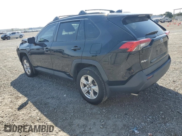 2020 Toyota RAV4 Hybrid XLE z VIN 4T3R6RFV4LU004503, wystawiony jako Copart lot #59967745 z przebiegiem 59 795 mil mil oraz Szkoda całkowita • Salvage title. Historia ofert i sprzedaży dostępna na DreamBid. Obrazek 2.
