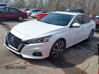 2020 Nissan Altima Platinum with VIN 1N4BL4FV8LN302630, listed as a IAAI auction lot 41844295 with 57,598 mi miles and . Bid and sale history available at carsss.com. Image 17.