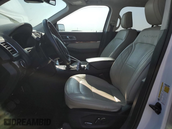 2018 Ford Explorer Platinum with VIN 1FM5K8HT8JGB32408, listed as a Copart auction lot 59819545 with 128,045 mi miles and Salvage title. Bid and sale history available at DreamBid. Image 7.