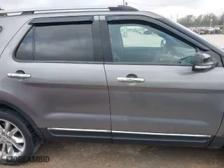 2012 Ford Explorer XLT with VIN 1FMHK7D8XCGA71123, listed as a IAAI auction lot 41781148 with 101,528 mi miles. Bid and sale history available at carsss.com. Image 13.
