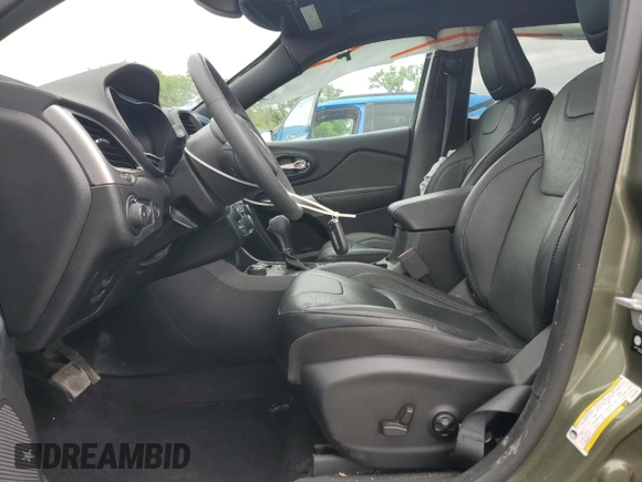 2021 Jeep Cherokee Latitude Lux with VIN 1C4PJMMX0MD220537, listed as a Copart auction lot 61553615 with 37,305 mi miles and Salvage title. Bid and sale history available at DreamBid. Image 7.