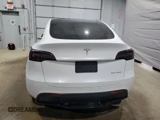 2024 Tesla Model Y Long Range с VIN 7SAYGDEE8RA266519, выставлен на аукционе Copart как лот 60899095 с пробегом Не указан миль и Списание • Salvage title. История ставок и продаж доступна на DreamBid. Изображение 6.