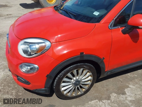 2016 FIAT 500X Lounge z VIN ZFBCFXDT5GP383186, wystawiony jako IAAI lot #42142047 z przebiegiem 163 900 mil mil oraz . Historia ofert i sprzedaży dostępna na DreamBid. Obrazek 6.