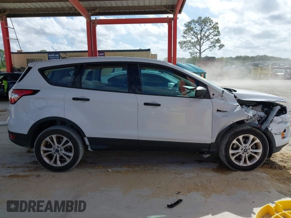 2018 Ford Escape S with VIN 1FMCU0F74JUB68106, listed as a IAAI auction lot 41939286 with 45,168 mi miles. Bid and sale history available at carsss.com. Image 13.
