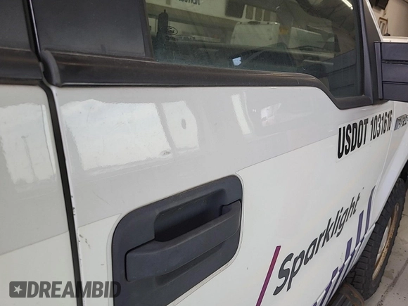 2014 Ford F-150 с VIN 1FTPF1EF3EKE59499, выставлен на аукционе IAAI как лот 42785501 с пробегом 98 119 миль миль и . История ставок и продаж доступна на DreamBid. Изображение 31.