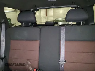 2008 Ford Escape XLT с VIN 1FMCU931X8KB50283, выставлен на аукционе Copart как лот 58369735 с пробегом 197 394 миль миль и Списание • Salvage title. История ставок и продаж доступна на DreamBid. Изображение 10.