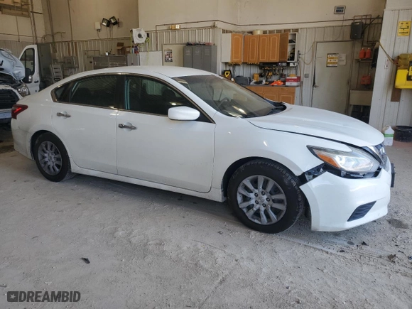 2018 Nissan Altima 2.5 SR with VIN 1N4AL3APXJC170994, listed as a Copart auction lot 48961525 with 138,716 mi miles and Salvage Title. Bid and sale history available at carsss.com. Image 4.