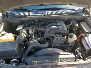 2005 Ford Explorer XLS with VIN 1FMZU62K05UA25991, listed as a Copart auction lot 81614344 with 139,333 mi miles and Salvage title. Bid and sale history available at DreamBid. Image 12.