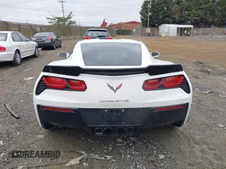 2014 Chevrolet Corvette 1LT z VIN 1G1YA2D7XE5128719, wystawiony jako IAAI lot #40877448 z przebiegiem 75 961 mil mil oraz . Historia ofert i sprzedaży dostępna na DreamBid. Obrazek 16.