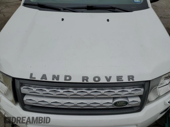 2012 Land Rover LR2 HSE with VIN SALFR2BNXCH281162, listed as a Copart auction lot 82866004 with 103,035 mi miles and Salvage title. Bid and sale history available at DreamBid. Image 12.