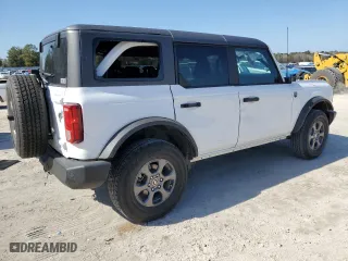 2023 Ford Bronco with VIN 1FMEE5BP5PLB86704, listed as a Copart auction lot 43146535 with 52,044 mi miles and Non Repairable. Bid and sale history available at carsss.com. Image 3.