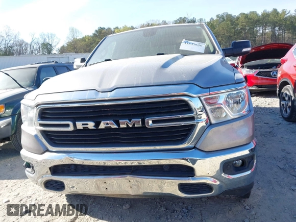 2019 Ram 1500 Big Horn z VIN 1C6RRFFG5KN803260, wystawiony jako IAAI lot #41847656 z przebiegiem 135 753 mil mil oraz . Historia ofert i sprzedaży dostępna na DreamBid. Obrazek 12.