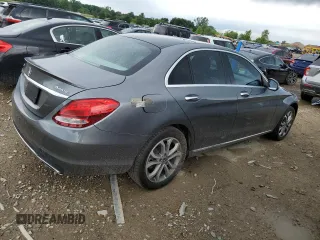 2018 Mercedes-Benz C 300 z VIN WDDWF4KB7JR350226, wystawiony jako Copart lot #61733245 z przebiegiem 74 870 mil mil oraz Szkoda całkowita • Salvage title. Historia ofert i sprzedaży dostępna na DreamBid. Obrazek 3.