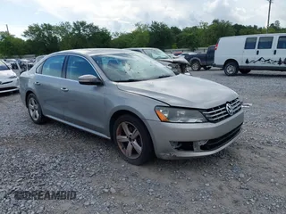 2013 Volkswagen Passat SE with VIN 1VWBP7A32DC009080, listed as a IAAI auction lot 42497133 with 177,743 mi miles and . Bid and sale history available at DreamBid. Image 1.