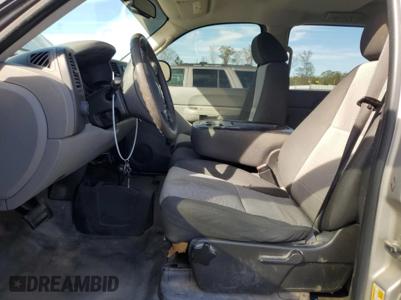 2007 Chevrolet Silverado 1500 LT w/1LT with VIN 2GCEK13CX71511001, listed as a Copart auction lot 82310464 with 159,988 mi miles and Salvage Title. Bid and sale history available at carsss.com. Image 7.