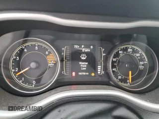 2018 Jeep Cherokee Latitude Plus с VIN 1C4PJLLB6JD537900, выставлен на аукционе Copart как лот 54627545 с пробегом 162 758 миль миль и Чистый • Clean title. История ставок и продаж доступна на DreamBid. Изображение 9.