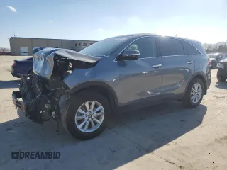 2020 Kia Sorento LX with VIN 5XYPG4A35LG687193, listed as a Copart auction lot 47012195 with 0 mi miles and Salvage Title. Bid and sale history available at carsss.com. Image 1.