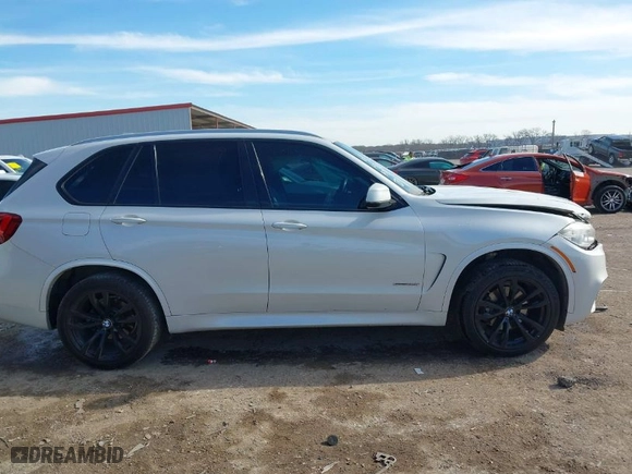 2017 BMW X5 sDrive35i with VIN 5UXKR2C51H0U20555, listed as a IAAI auction lot 41332051 with 192,774 mi miles. Bid and sale history available at carsss.com. Image 13.
