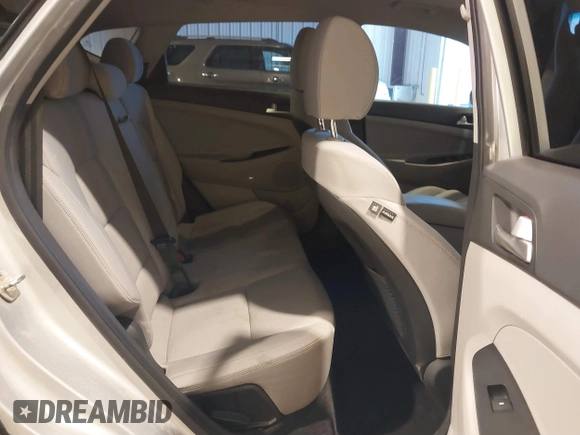 2019 Hyundai Tucson Ultimate with VIN KM8J3CAL8KU995978, listed as a IAAI auction lot 41105208 with 108,268 mi miles. Bid and sale history available at carsss.com. Image 8.