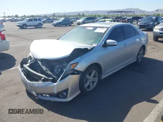 2012 Toyota Camry L with VIN 4T1BF1FK9CU144886, listed as a IAAI auction lot 39478762 with 135,338 mi miles. Bid and sale history available at carsss.com. Image 2.