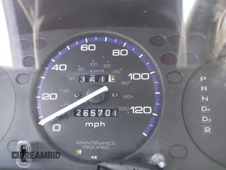 2000 Honda Civic DX z VIN 1HGEJ6224YL116656, wystawiony jako IAAI lot #42483105 z przebiegiem 265 701 mil mil oraz . Historia ofert i sprzedaży dostępna na DreamBid. Obrazek 7.