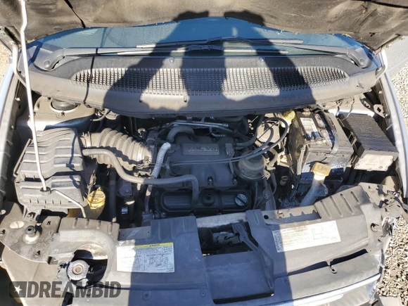 2007 Chrysler Town & Country LWB Touring with VIN 2A4GP54L97R145611, listed as a Copart auction lot 89151215 with 230,541 mi miles and Salvage Title. Bid and sale history available at carsss.com. Image 13.