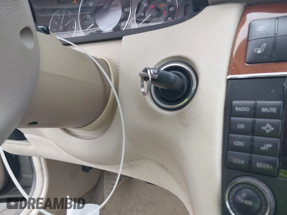 2005 Mercedes-Benz CLK 500 with VIN WDBTK75GX5T045909, listed as a IAAI auction lot 41173758 with 195,597 mi miles and . Bid and sale history available at DreamBid. Image 11.