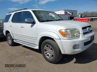 2007 Toyota Sequoia Limited with VIN 5TDZT38A07S288669, listed as a IAAI auction lot 41930533 with 246,724 mi miles and . Bid and sale history available at DreamBid. Image 1.