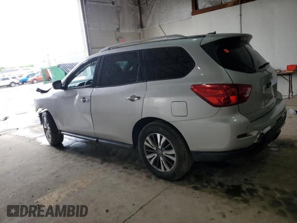 2017 Nissan Pathfinder SV with VIN 5N1DR2MM2HC691117, listed as a Copart auction lot 55679215 with Not provided miles and Salvage title. Bid and sale history available at DreamBid. Image 2.