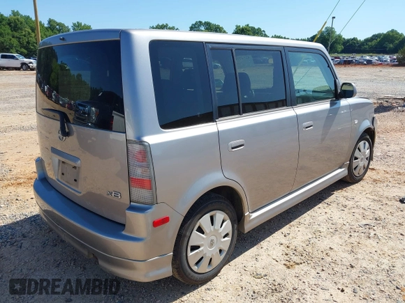 2006 Scion xB with VIN JTLKT324964093527, listed as a IAAI auction lot 42547703 with 225,721 mi miles and . Bid and sale history available at DreamBid. Image 4.