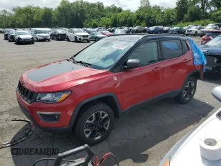 2017 Jeep Compass Trailhawk with VIN 3C4NJDDB7HT657463, listed as a Copart auction lot 60650765 with 100,979 mi miles and Salvage title. Bid and sale history available at DreamBid. Image 1.