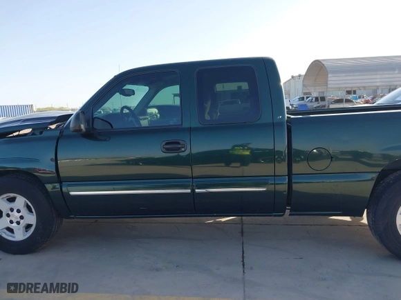2006 Chevrolet Silverado 1500 LS with VIN 1GCEC19V46Z157794, listed as a IAAI auction lot 41810119 with 1 mi miles. Bid and sale history available at carsss.com. Image 14.