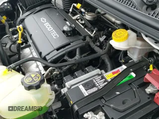 2018 Chevrolet Sonic LS с VIN 1G1JB5SHXJ4113116, выставлен на аукционе IAAI как лот 42450167 с пробегом 87 470 миль миль и . История ставок и продаж доступна на DreamBid. Изображение 20.