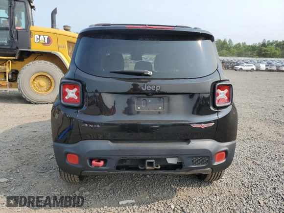 2017 Jeep Renegade Trailhawk with VIN ZACCJBCB8HPE43103, listed as a Copart auction lot 58690885 with 135,139 mi miles and Clean title. Bid and sale history available at DreamBid. Image 6.