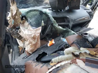 2011 Audi Q5 Premium Plus z VIN WA1LFAFP6BA079302, wystawiony jako Copart lot #61946585 z przebiegiem Nie podano mil oraz Nie do naprawy • Non repairable. Historia ofert i sprzedaży dostępna na DreamBid. Obrazek 8.