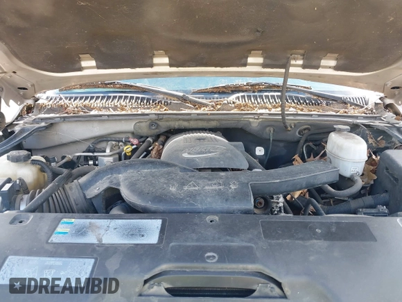 2006 Chevrolet Suburban Z71 with VIN 3GNFK16Z26G111614, listed as a IAAI auction lot 41598135 with 309,157 mi miles and . Bid and sale history available at DreamBid. Image 10.