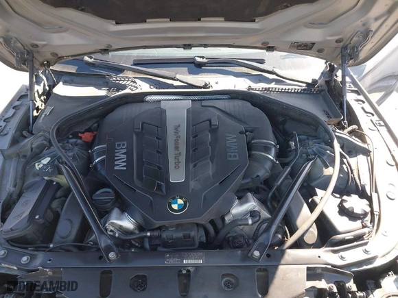 2012 BMW 6 Series 650i with VIN WBALZ3C5XCDL70748, listed as a IAAI auction lot 41762203 with 102,519 mi miles. Bid and sale history available at carsss.com. Image 10.