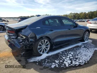 2021 Volvo S60 Momentum with VIN 7JR102TZXMG123619, listed as a Copart auction lot 89405775 with 35,316 mi miles and Salvage title. Bid and sale history available at DreamBid. Image 3.