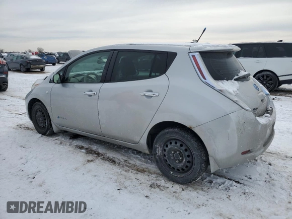 2011 Nissan LEAF SL-e with VIN JN1AZ0CP7BT006319, listed as a Copart auction lot 45422725 with 71,048 mi miles and Salvage Title. Bid and sale history available at carsss.com. Image 2.