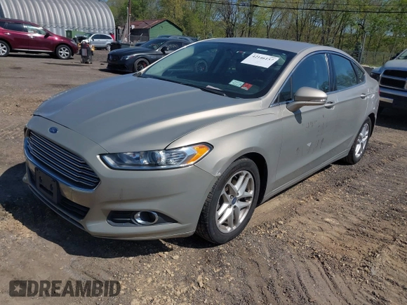2016 Ford Fusion SE with VIN 3FA6P0HD8GR117421, listed as a IAAI auction lot 42146157 with 136,947 mi miles. Bid and sale history available at carsss.com. Image 2.